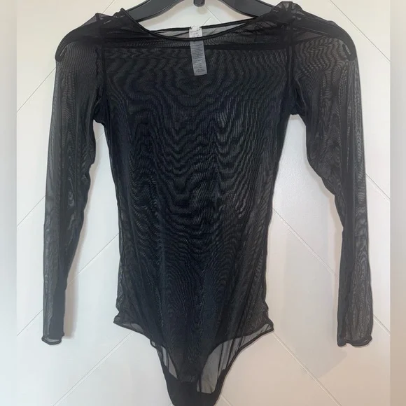 Spanx Sheer Mesh thong long sleeve Bodysuit medium in very black - Picture 8 of 9